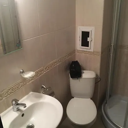 Apartment Flat Near The Sea